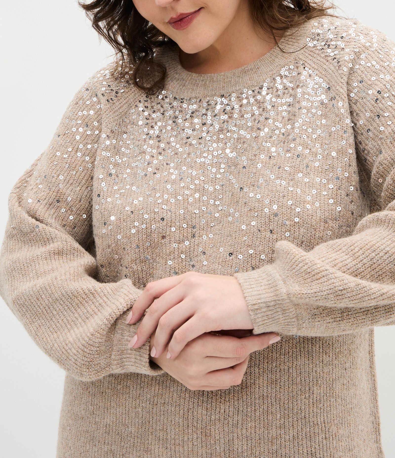 Suéter Amplo em Tricô com Bordado de Paetês Curve & Plus Size Bege 4