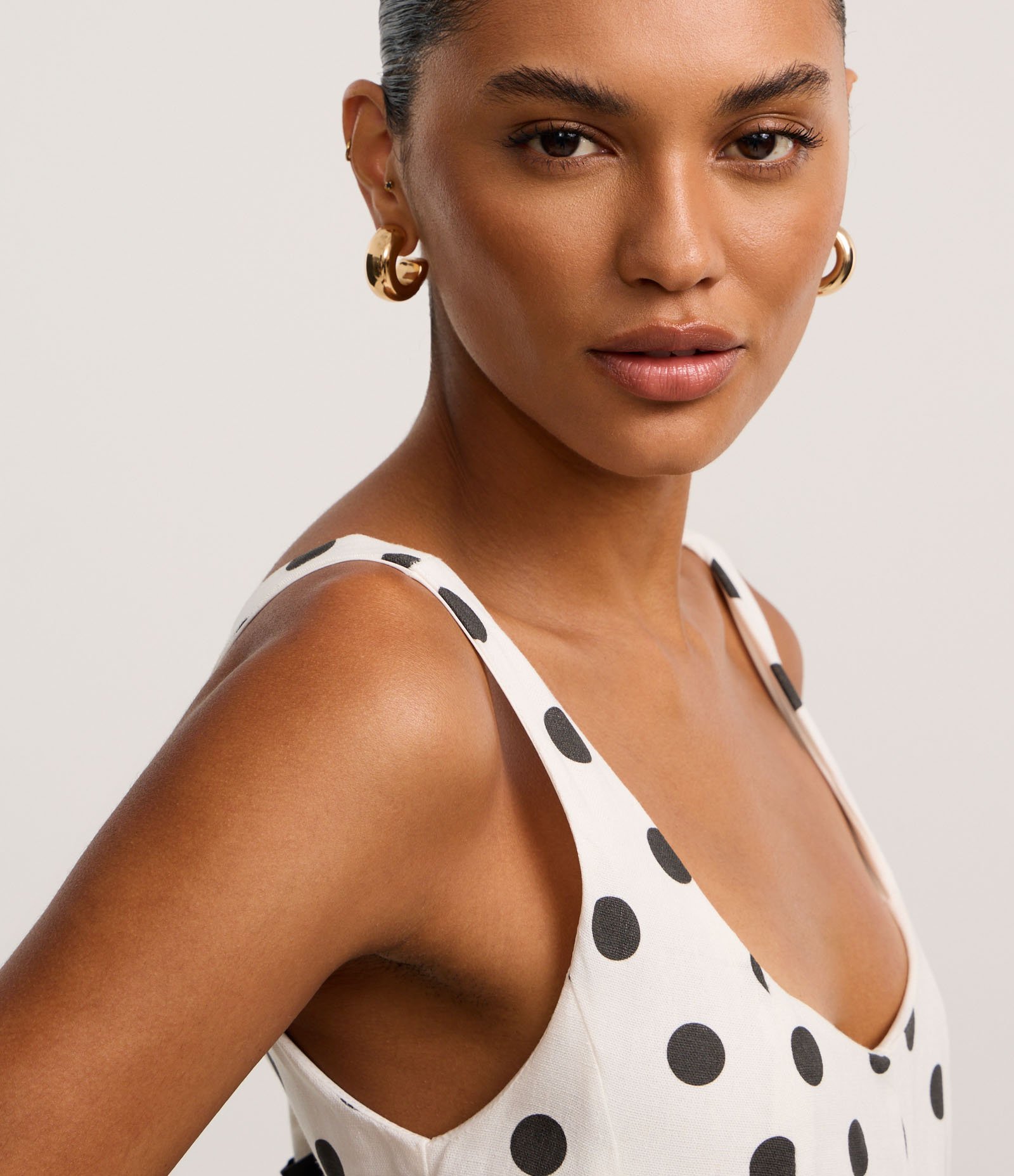 Vestido Evasê Midi em Viscolinho com Estampa Poá Off White/Preto 3