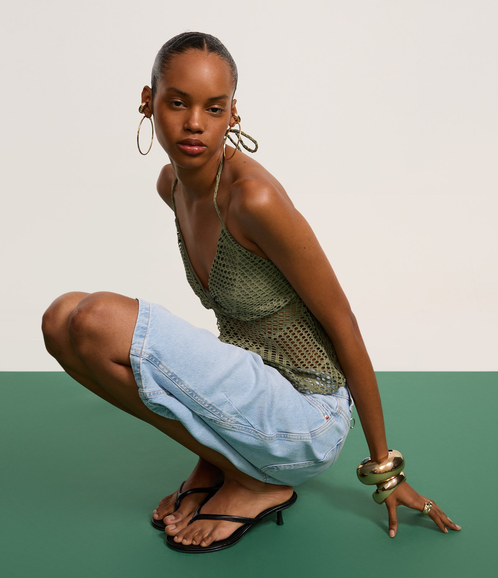 Blusa Frente Única Texturizada com Nó e Abertura Verde 5