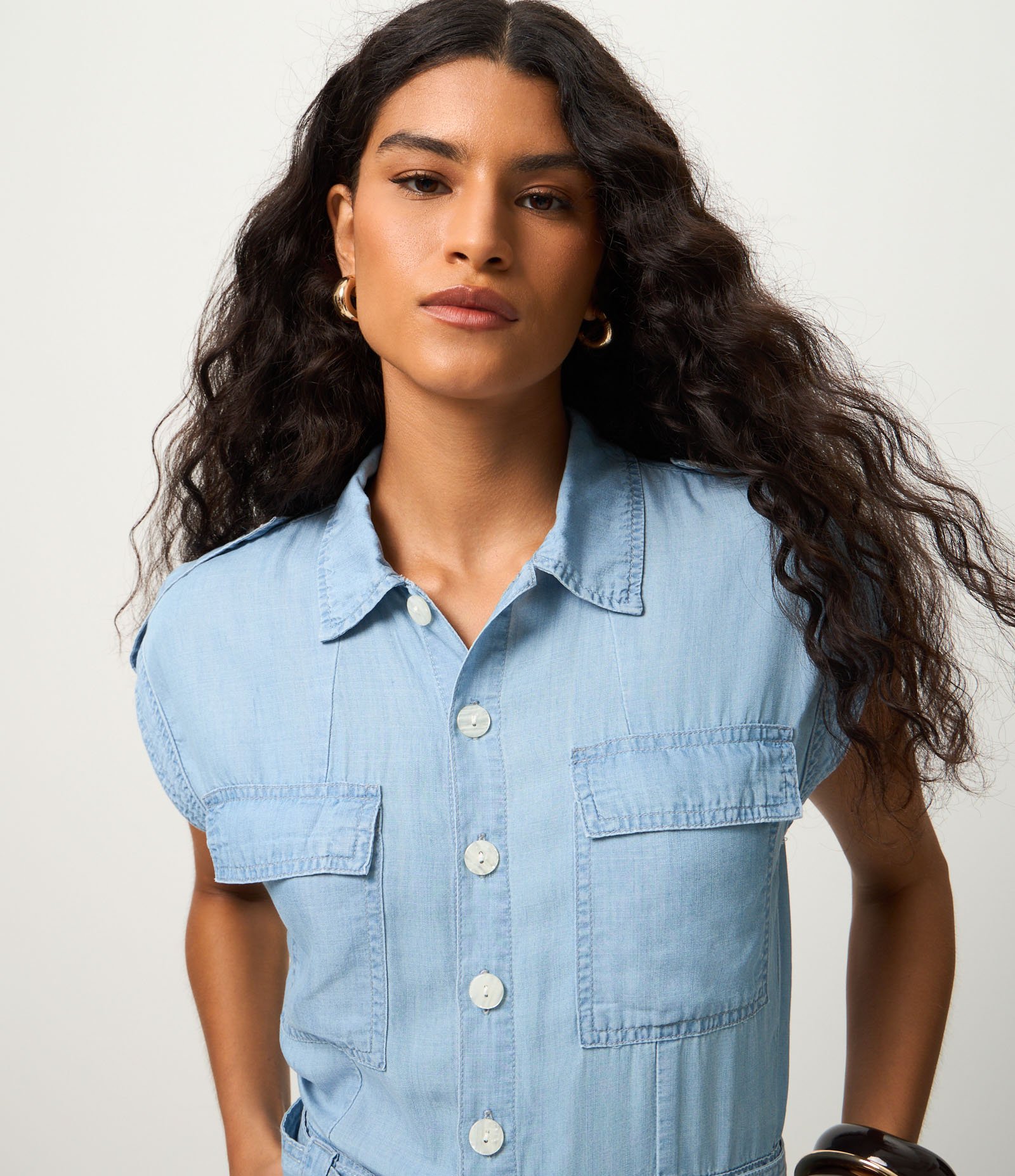 Macacão Longo em Liocel com Cinto e Bolsos Utilitários Azul Claro 3