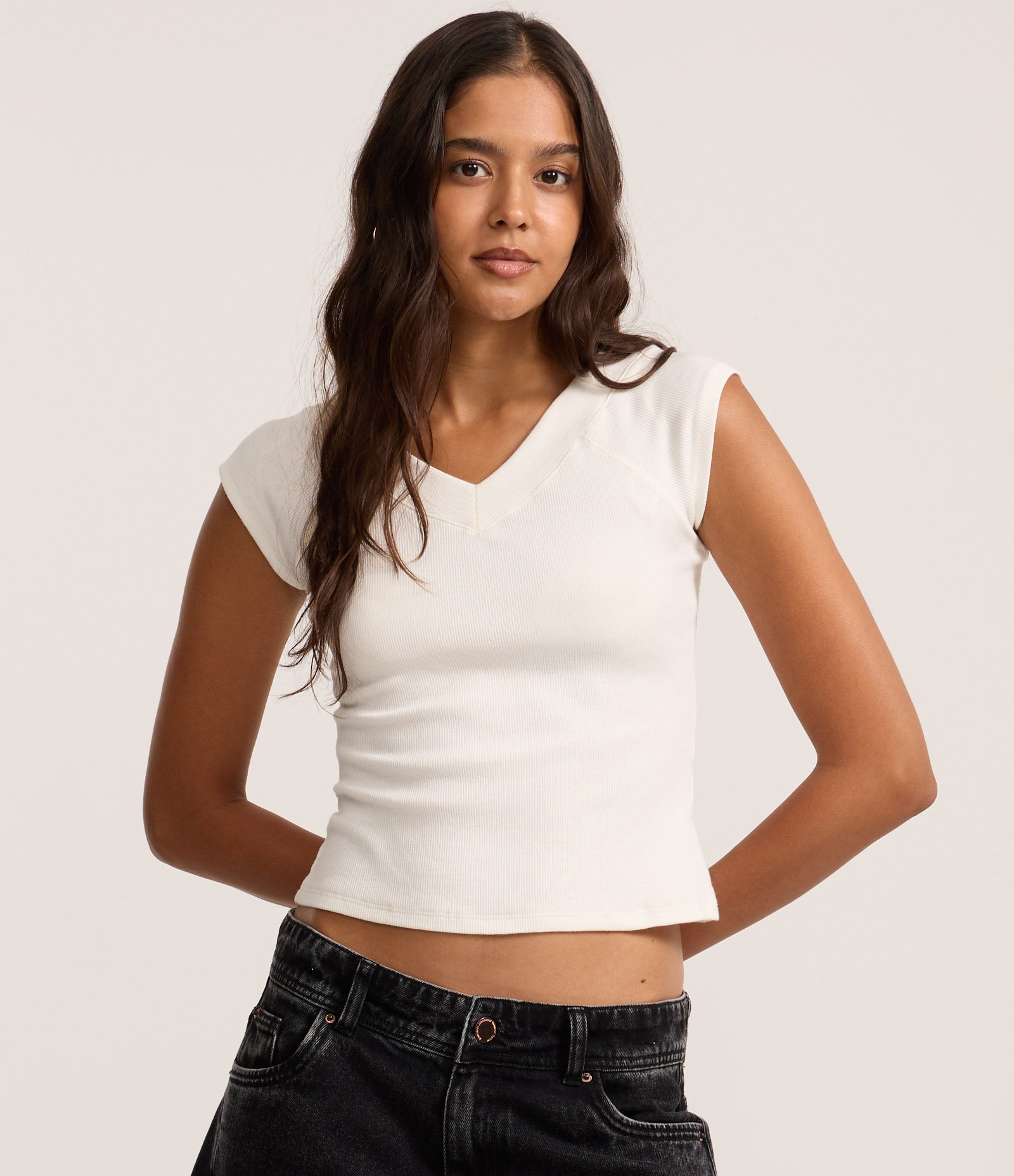Blusa em Ribana com Decote V Branco 1