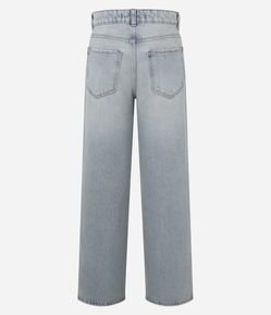 Calça Wide Leg em Jeans com Cintura Média e Cós Transpassado
