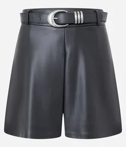 Short Curto em PU com Cinto Ajustável