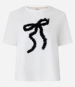 Camiseta T-shirt em Algodão com Laço em Alto Relevo
