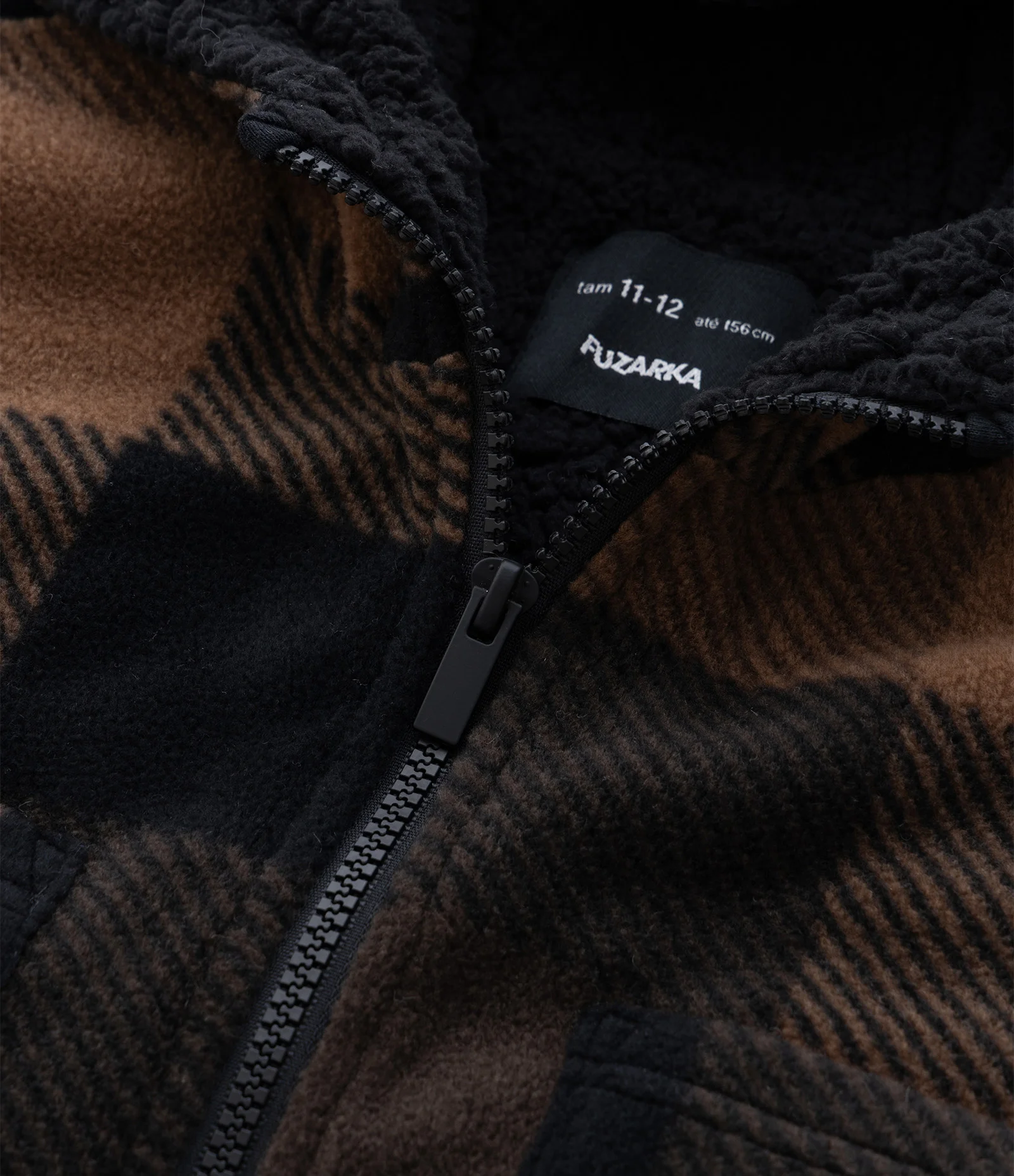 Casaco Infantil em Fleece com Estampa Xadrez e Capuz – Tam 5 a 14 Anos Marrom 2