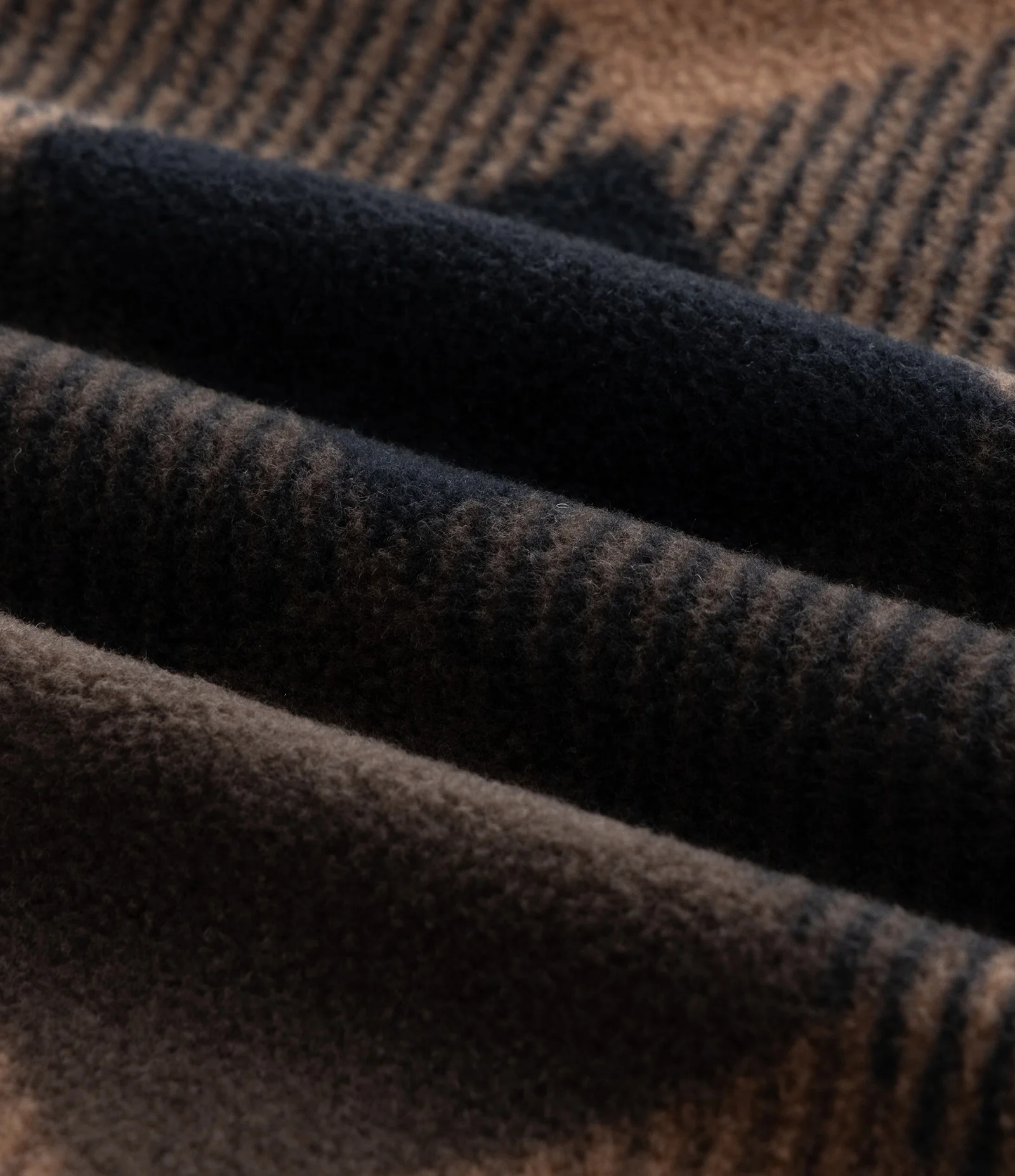 Casaco Infantil em Fleece com Estampa Xadrez e Capuz – Tam 5 a 14 Anos Marrom 4