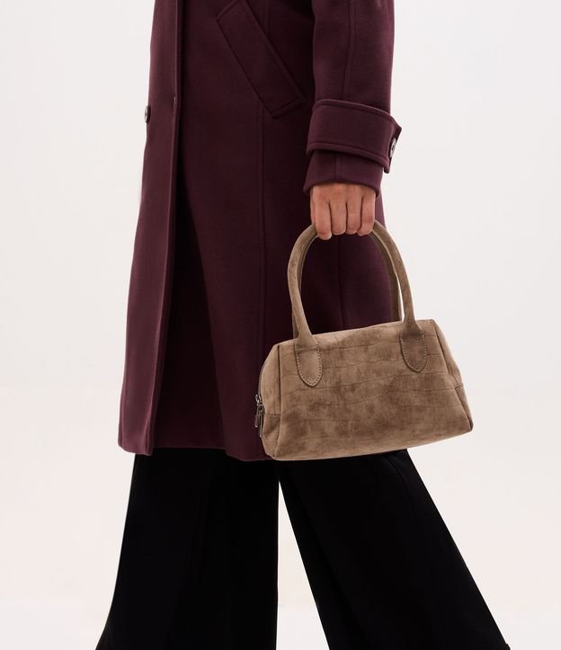 Bolsa Satchel Média em Suede com Textura Croco