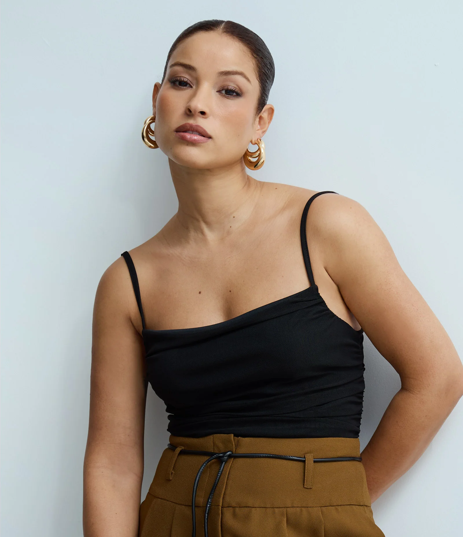 Body Alça Fina em Tule com Franzidos Laterais Preto 1