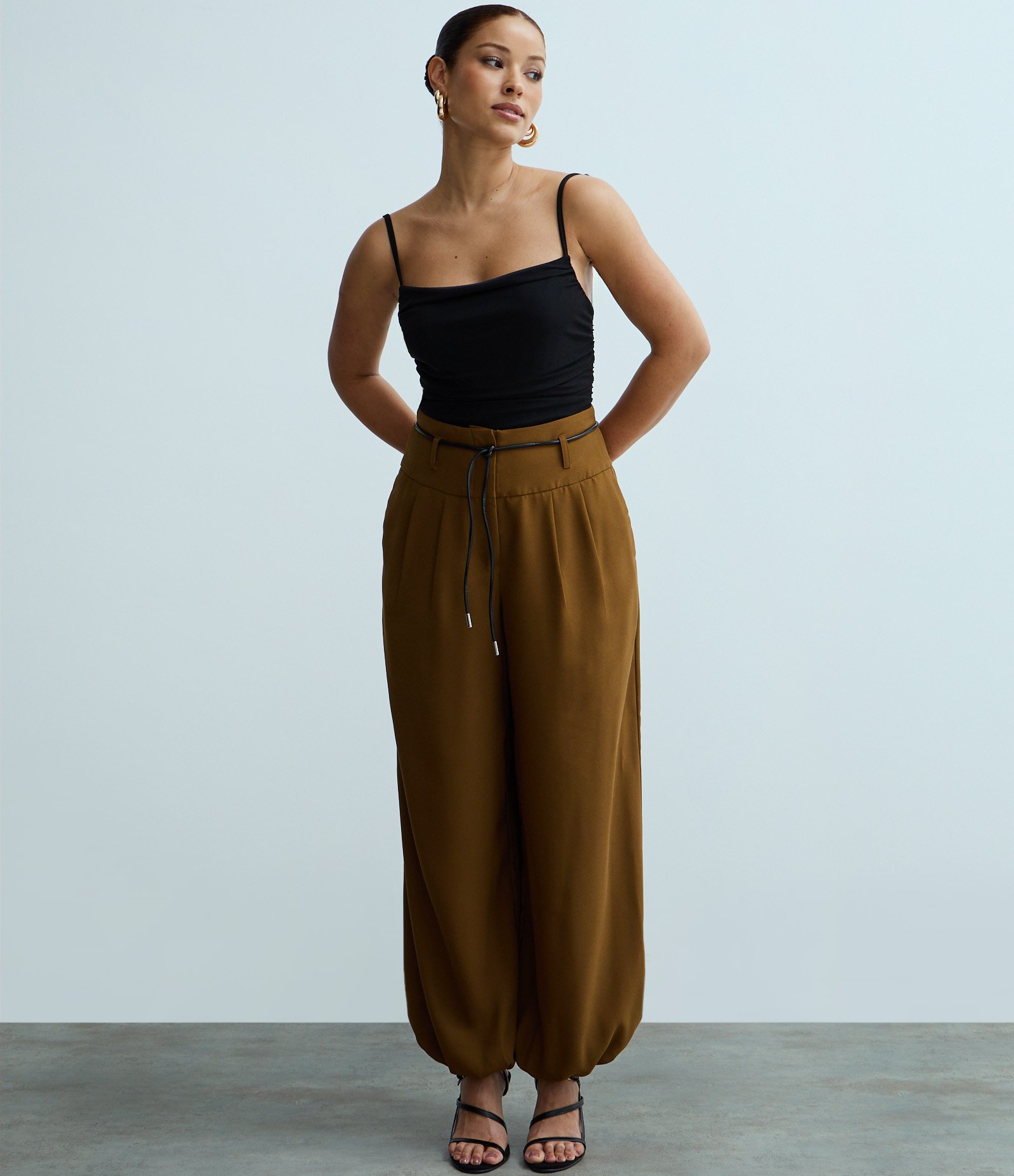 Body Alça Fina em Tule com Franzidos Laterais Preto 2