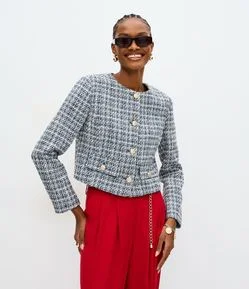 Jaqueta Leve Casaqueto em Tweed com Quatro Bolsos