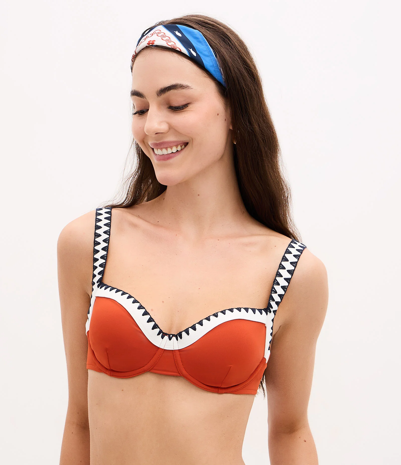 Biquini Top Meia Taça em Microfibra com Bordado Zig Zag Vermelho 1