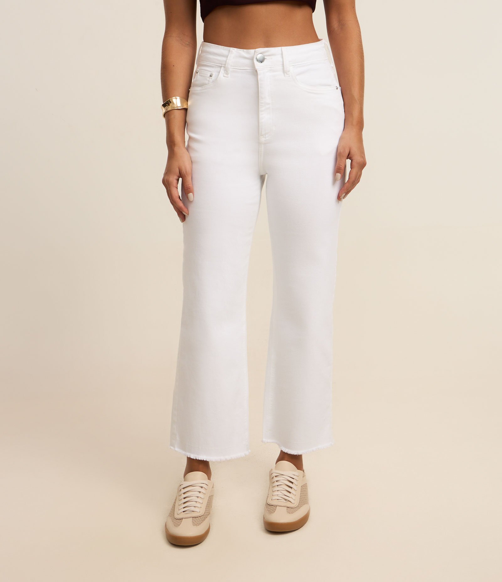 Calça Reta Cropped em Sarja com Bolsos Branco 2