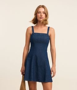 Vestido Curto em Jeans com Alças Médias