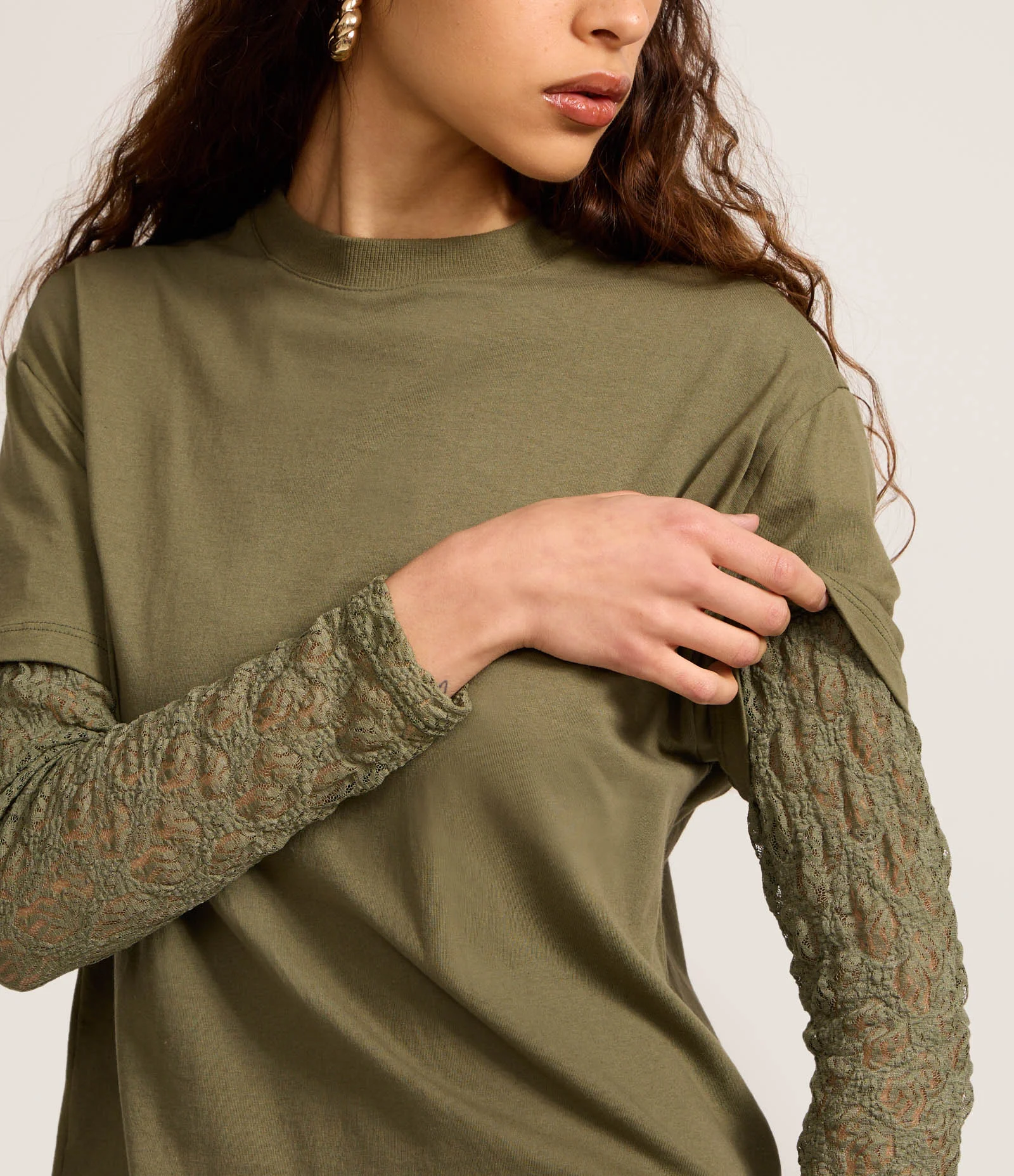 Blusa em Algodão com Manga em Renda Verde 4