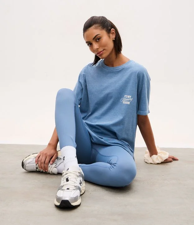 Camiseta Oversized Esportiva em Algodão com Estampa Lettering