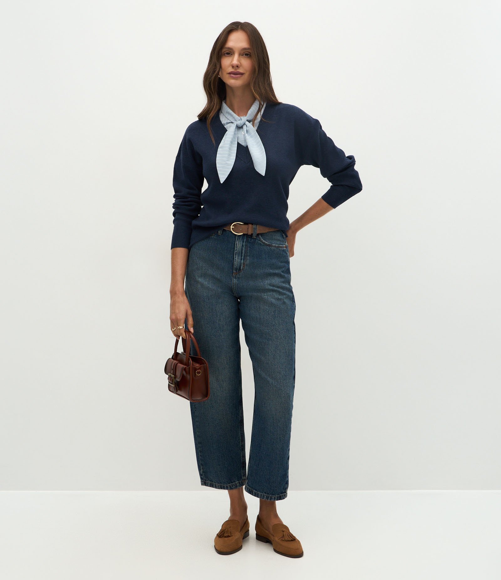 Calça Carrot em Jeans com Cintura Alta Azul 1