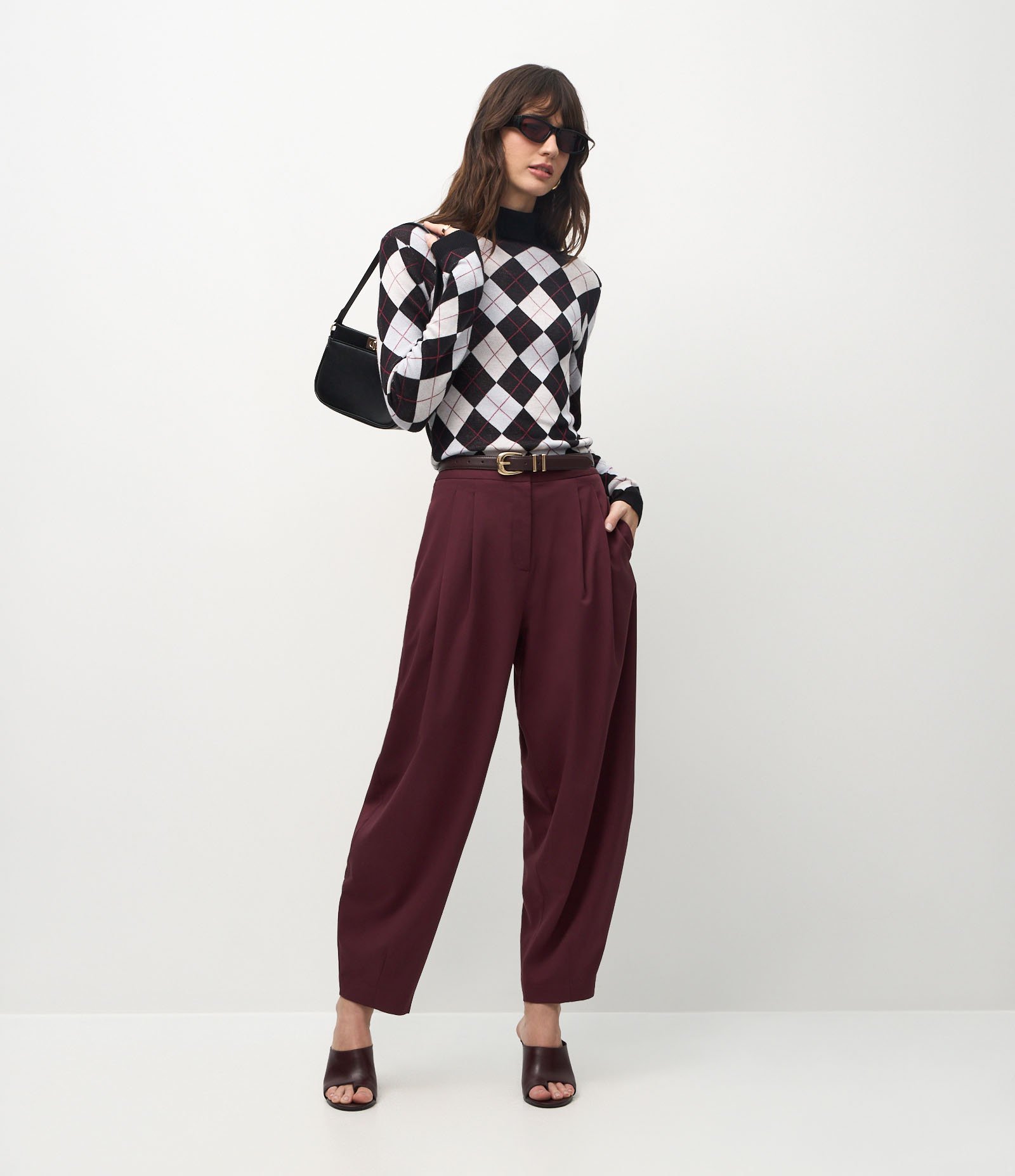 Blusa Tricô Argyle Xadrez com Gola Alta Preto 4