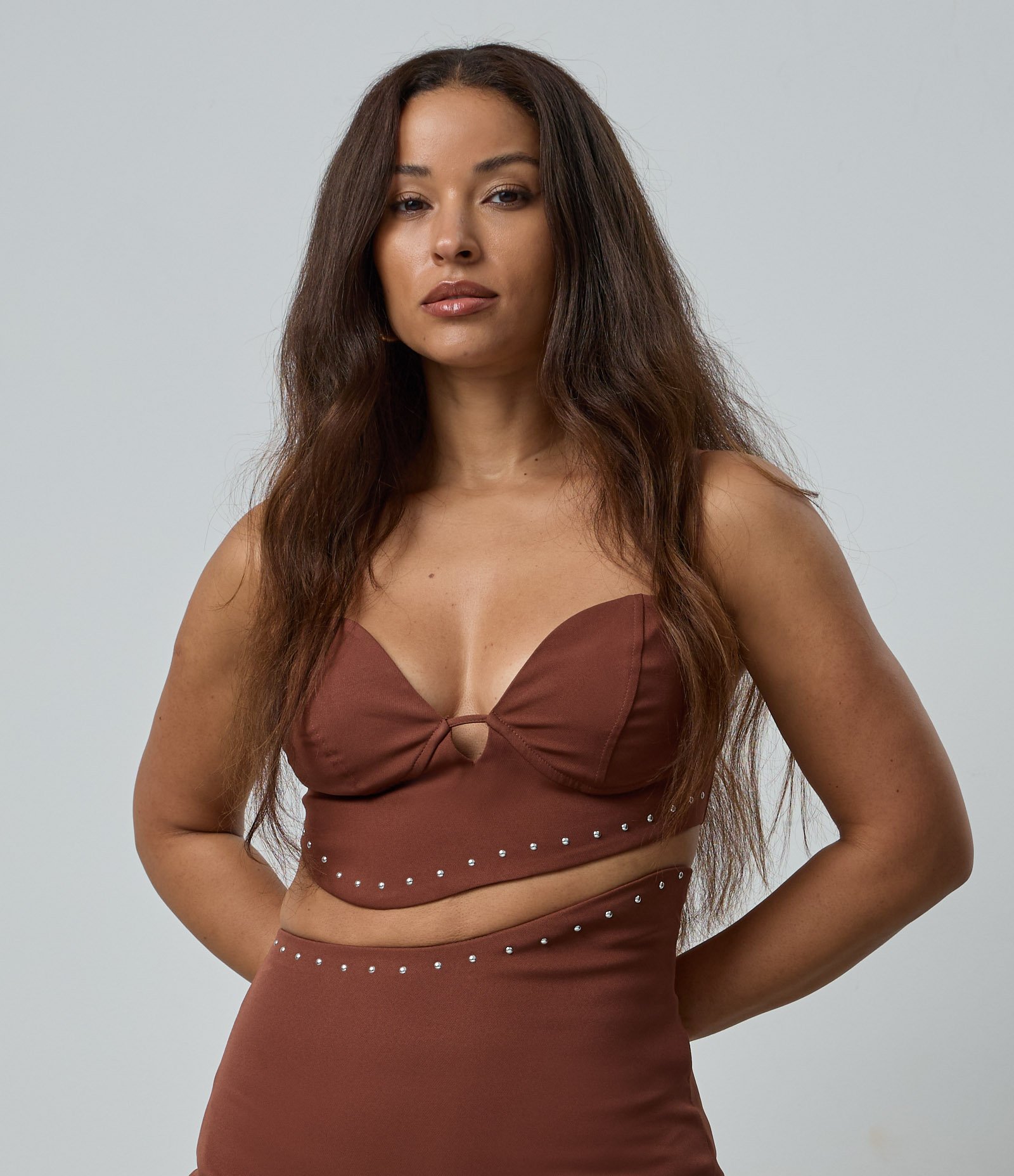 Blusa Decote Coração com Detalhe em Brilho Marrom 3