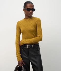 Blusa em Tricô com Textura de Losangos