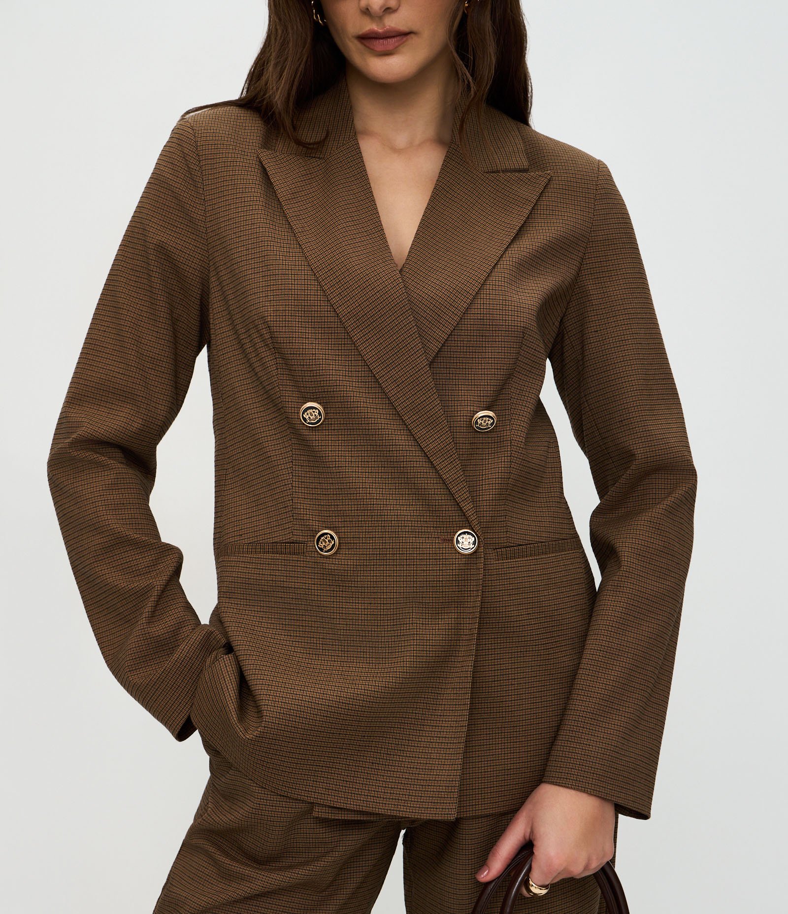 Blazer Alfaiatado com Estampa Mini Xadrez Marrom 4