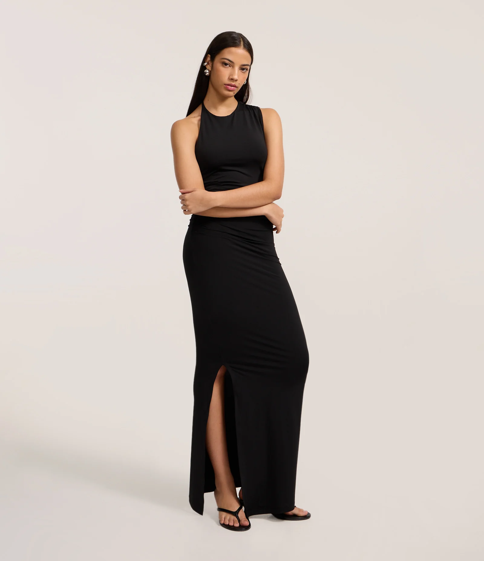 Vestido New Midi em Microfibra com Fenda Preto 1
