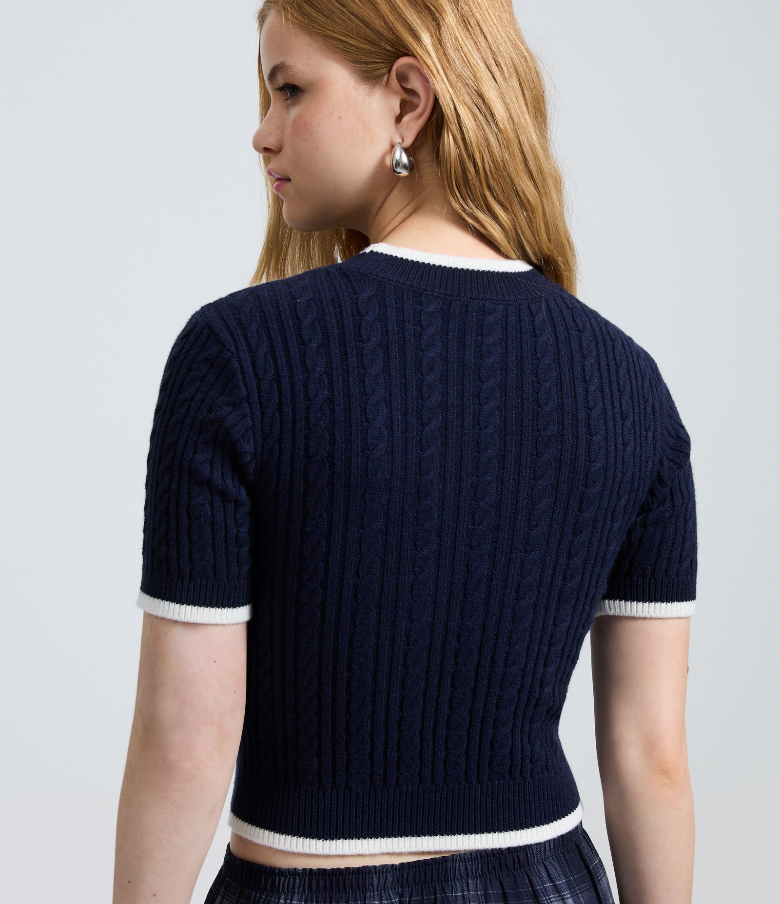 Blusa em Tricô com Estampa de Urso Azul 4