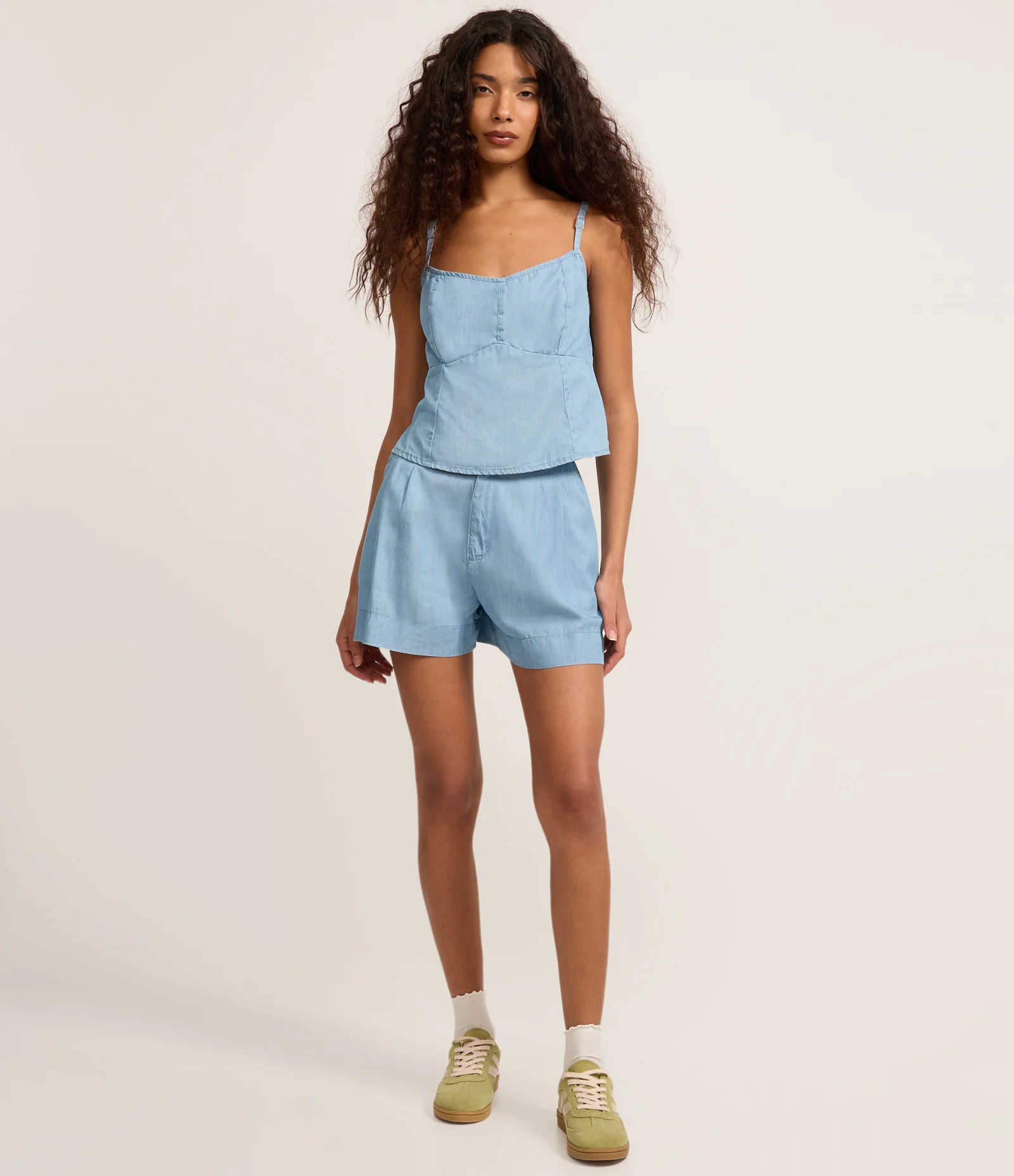 Blusa de Alça em Jeans com Decote Reto Claro 2