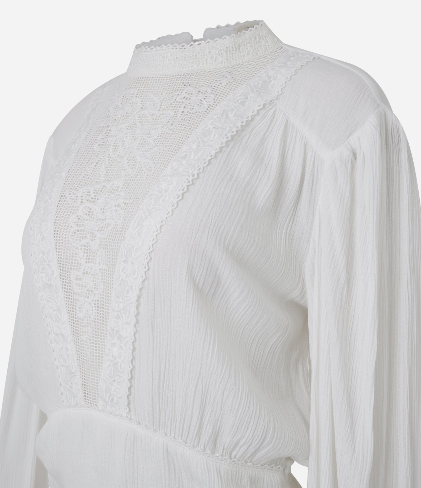 Bata em Viscose com Bordados Frontais Branco 2