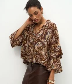 Blusa em Chiffon com Babados e Estampa Paisley