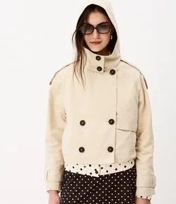 Trench Coat Cropped com Capuz e Ajustes