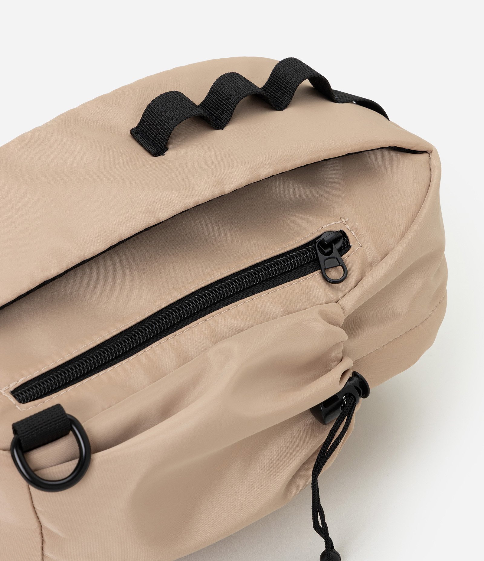 Bolsa Masculina Sling Transversal com Zíper Bege 5