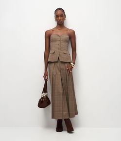 Saia Midi Xadrez Alfaiatada com Cinto e Pregas Marcadas