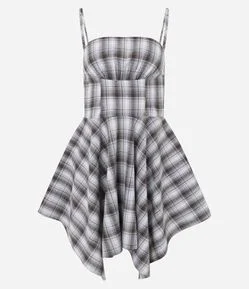 Vestido de Alcinha em Flanela Xadrez com Pontas na Barra