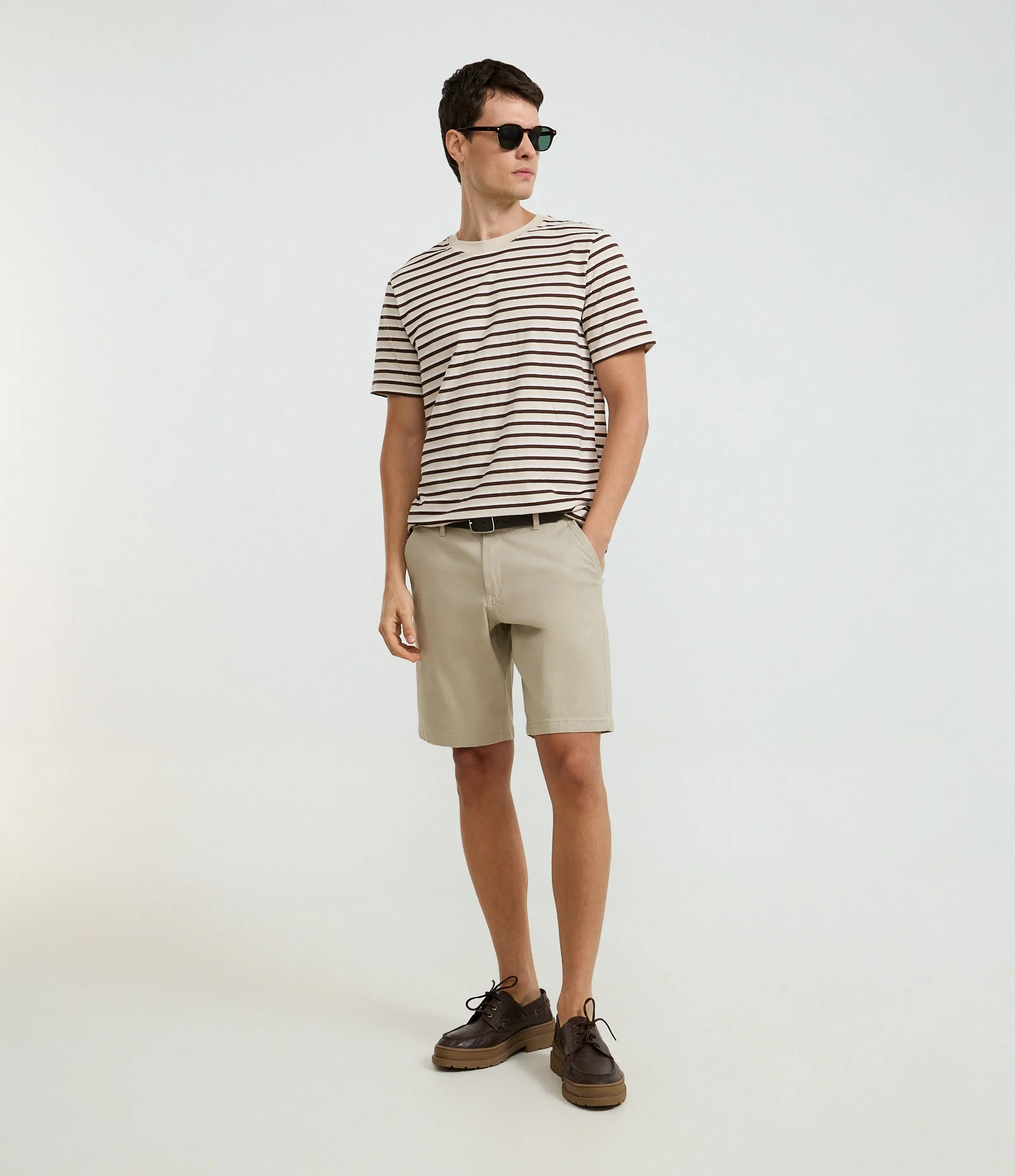 Camiseta Regular em Algodão com Listras em Fio Tinto Marrom 2