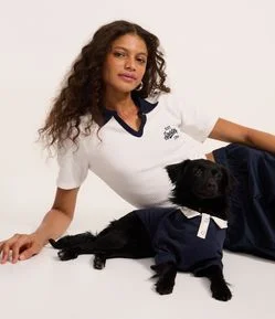 Roupa de Pet com Gola Polo e Viés Contrastantes