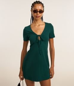 Vestido Curto em Algodão Liso Com Decote em V com Amarração Frontal