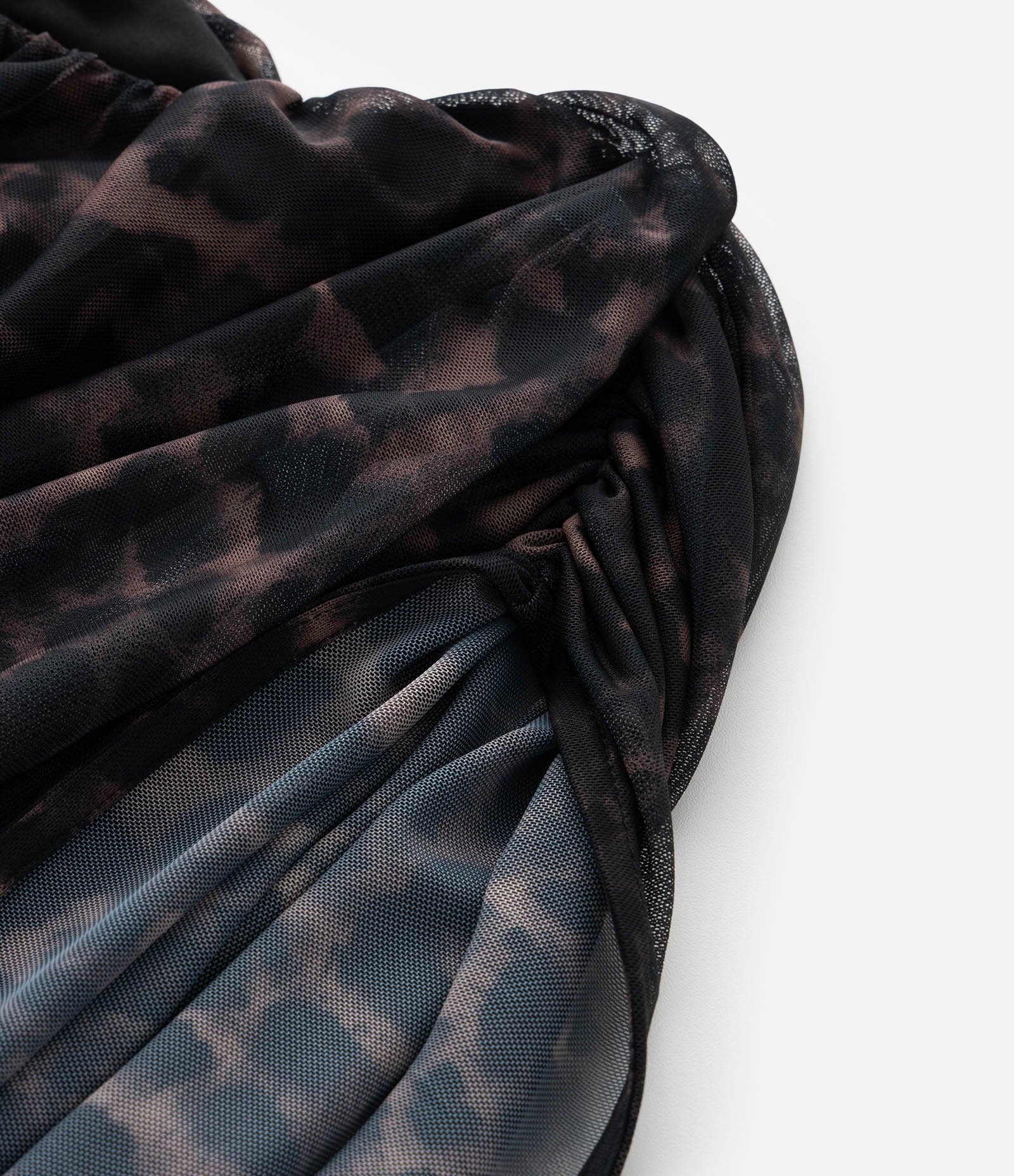 Blusa Balonê em Tule Animal Print Curve & Plus Size Preto/Marrom 7