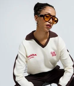 Blusão em Tricô com Lettering Vienna e Bordados