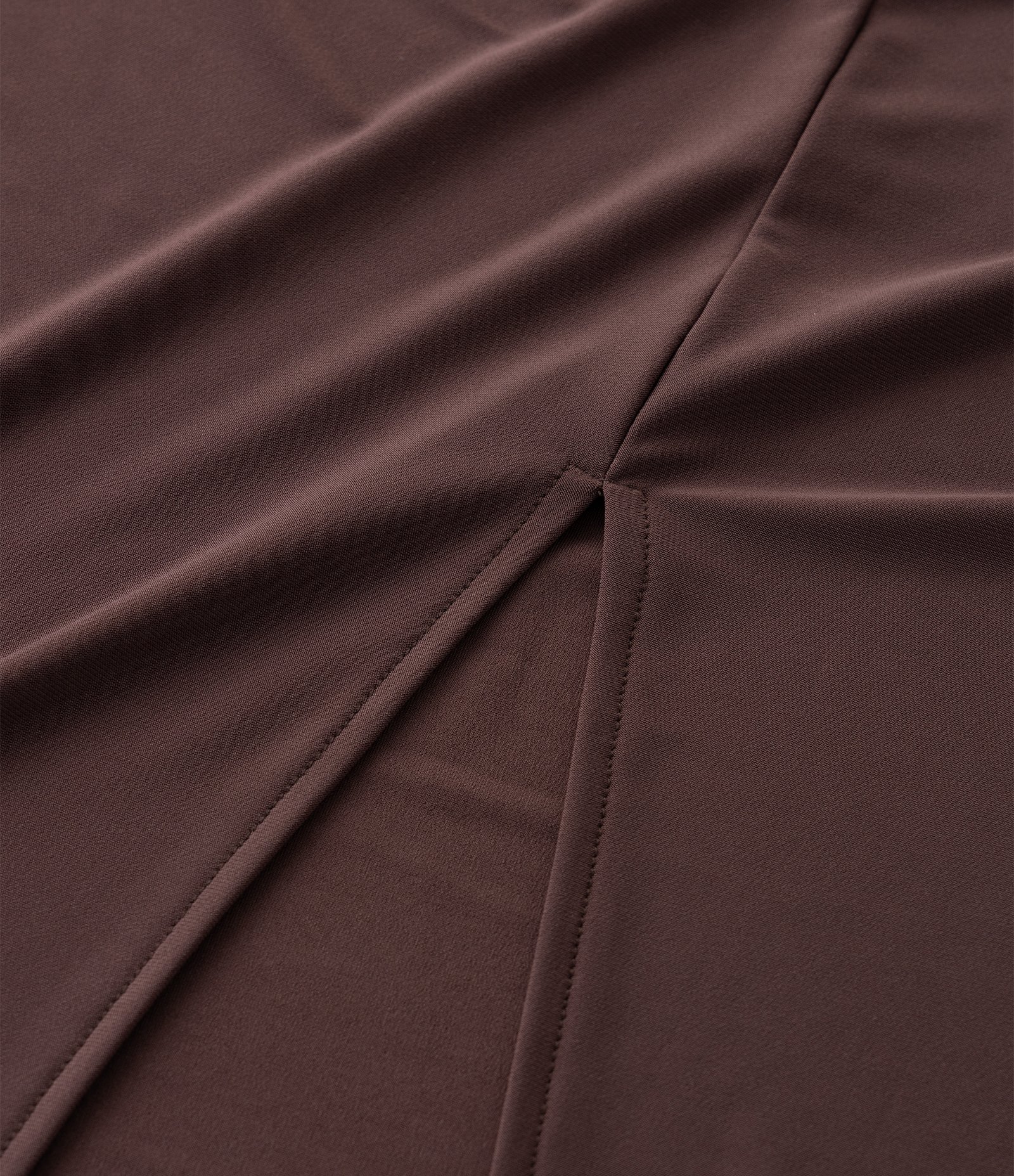 Saia Longa em Poliéster com Franzido no Quadril e Fenda Atrás Curve & Plus Size Marrom 4