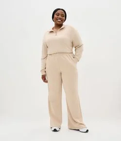 Calça Wide Leg de Moletom Esportiva com Abertura Lateral Curve & Plus Size