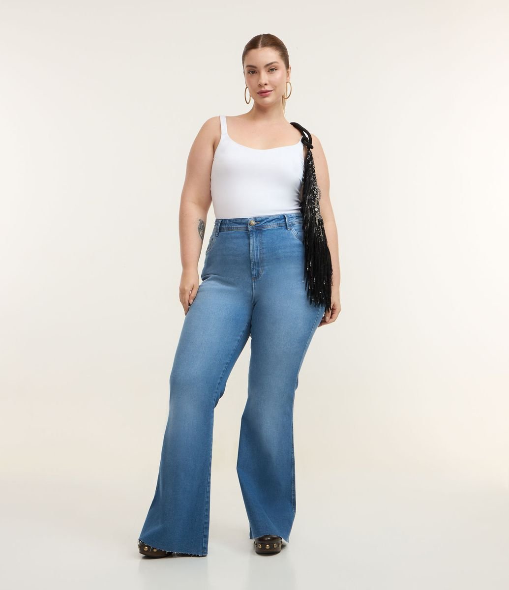 Calça Jeans Flare com Elastano Curve & Plus Size Azul