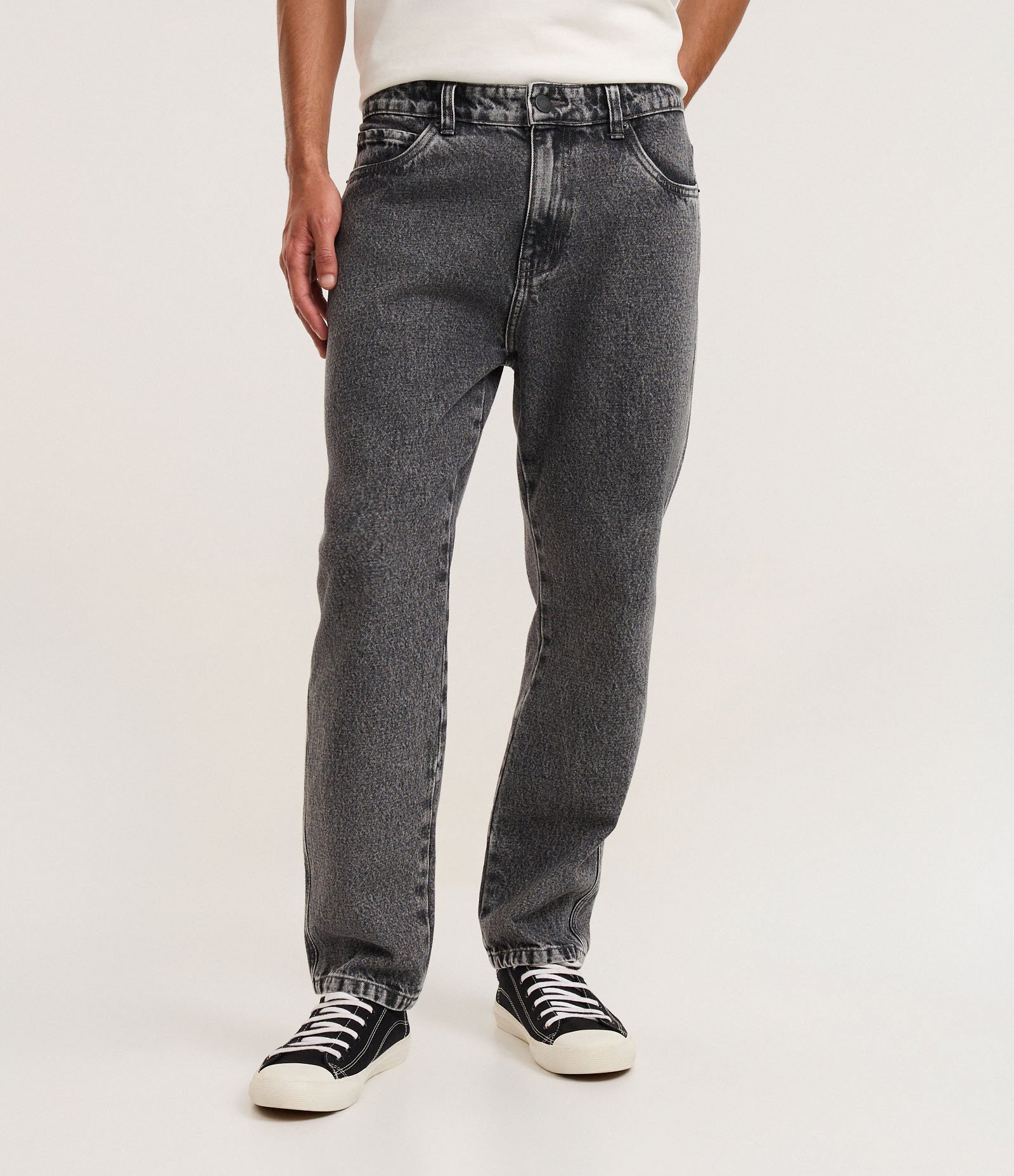 Calça Slim Cropped em Jeans Cinza 2