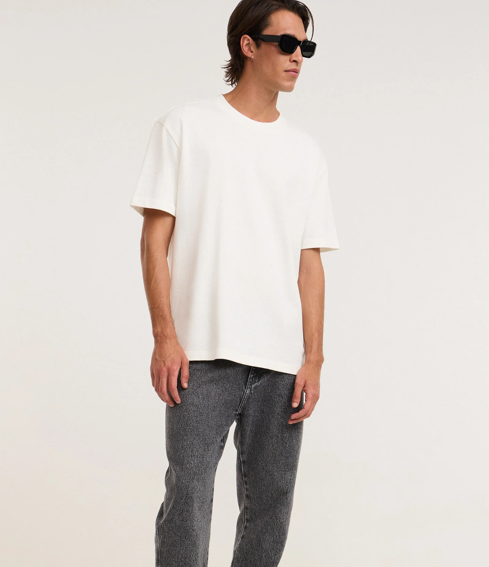 Calça Slim Cropped em Jeans Cinza 3