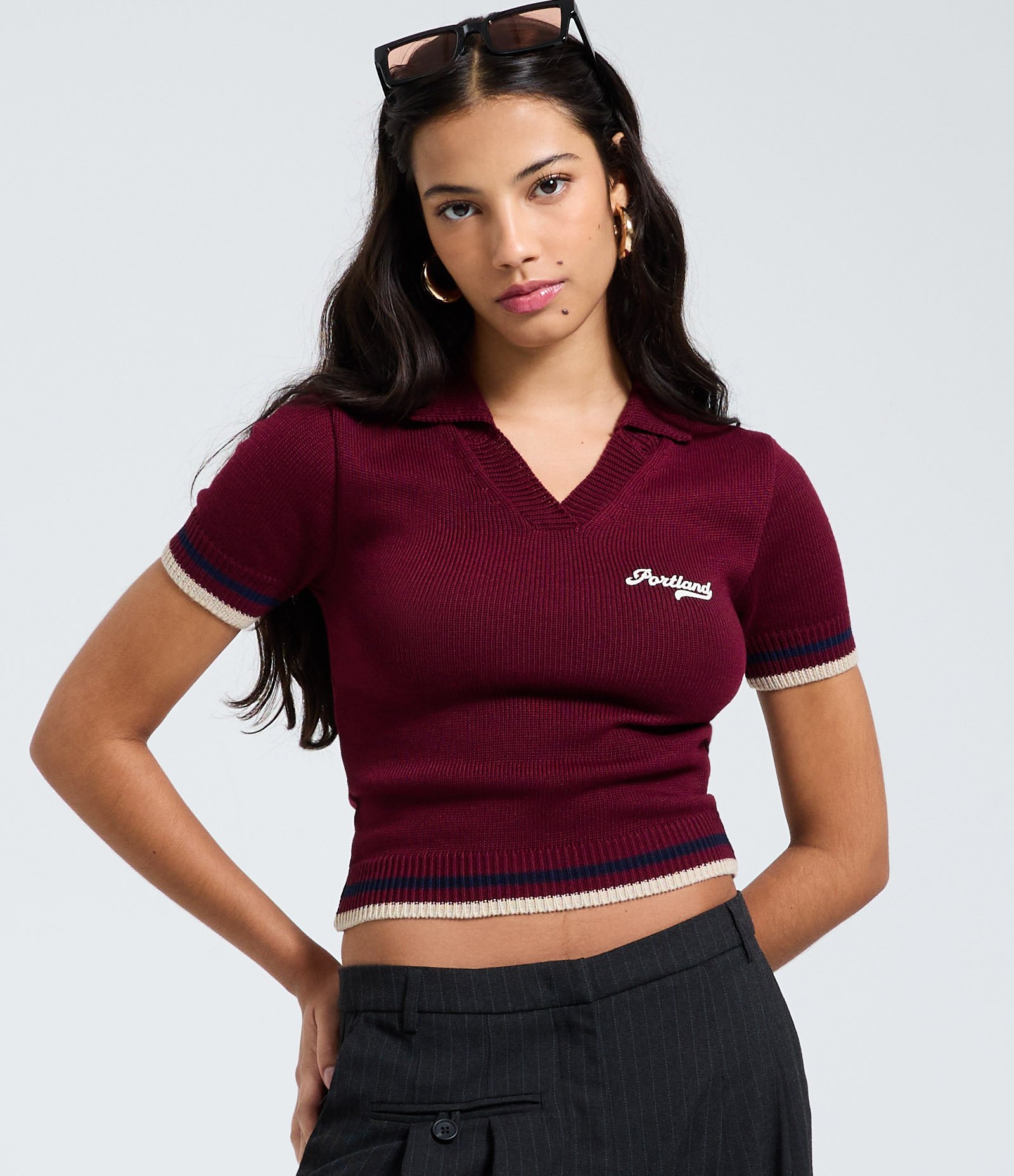 Blusa em Tricô com Gola Polo e Lettering Bordado Vermelho 3