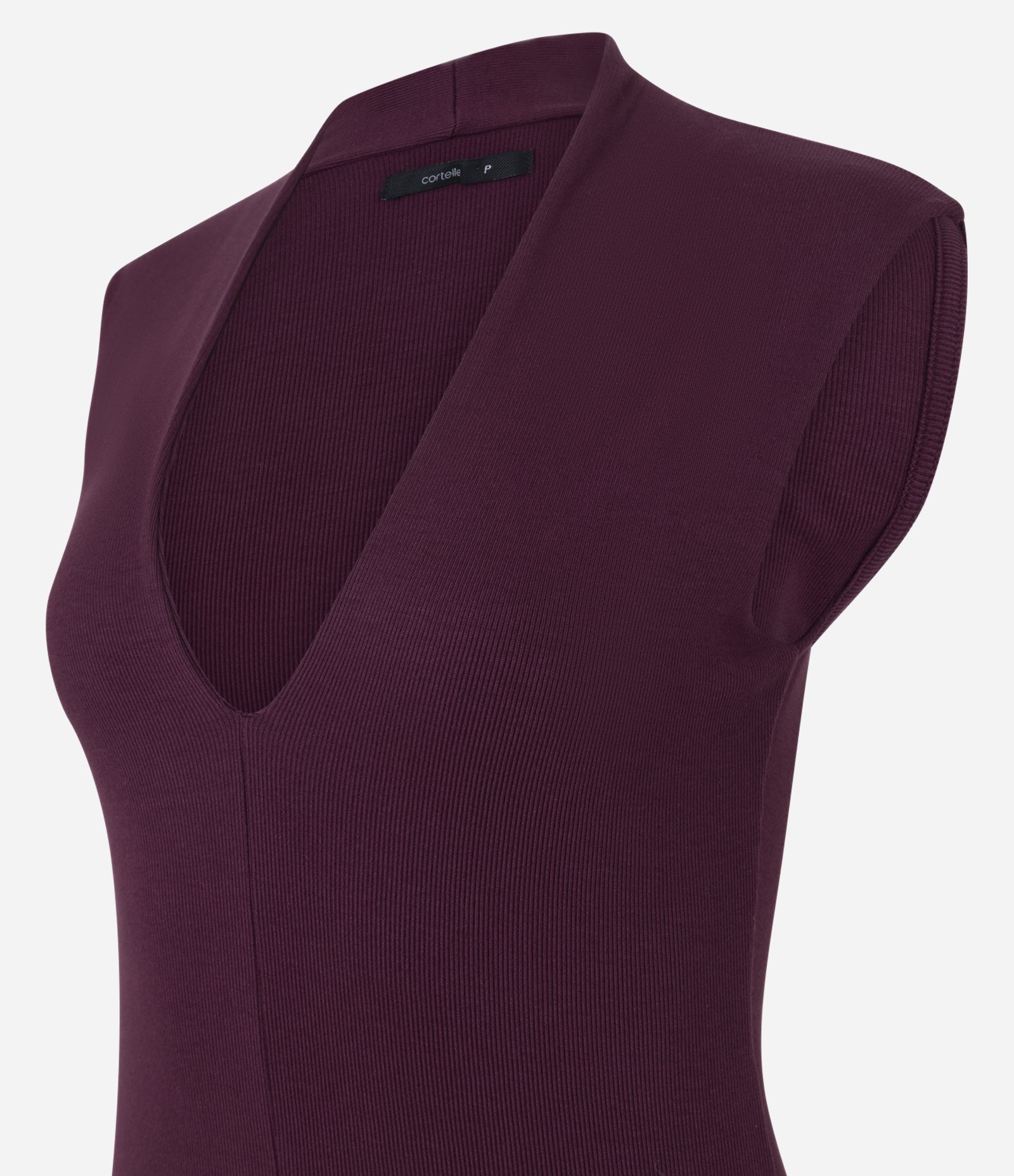 Blusa Regata em Ribana com Alça Larga e Decote V Vermelho 6