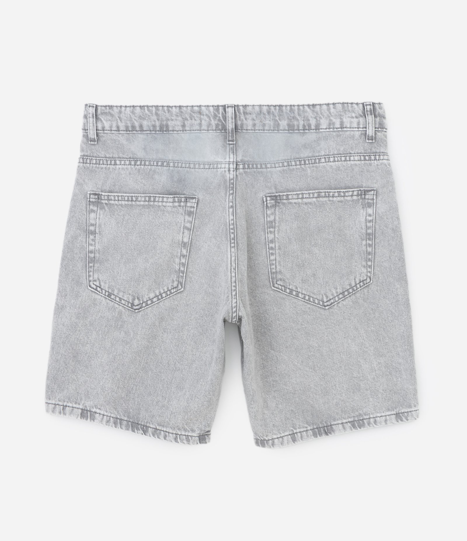 Bermuda Slim em Jeans com Bolsos Cinza 2