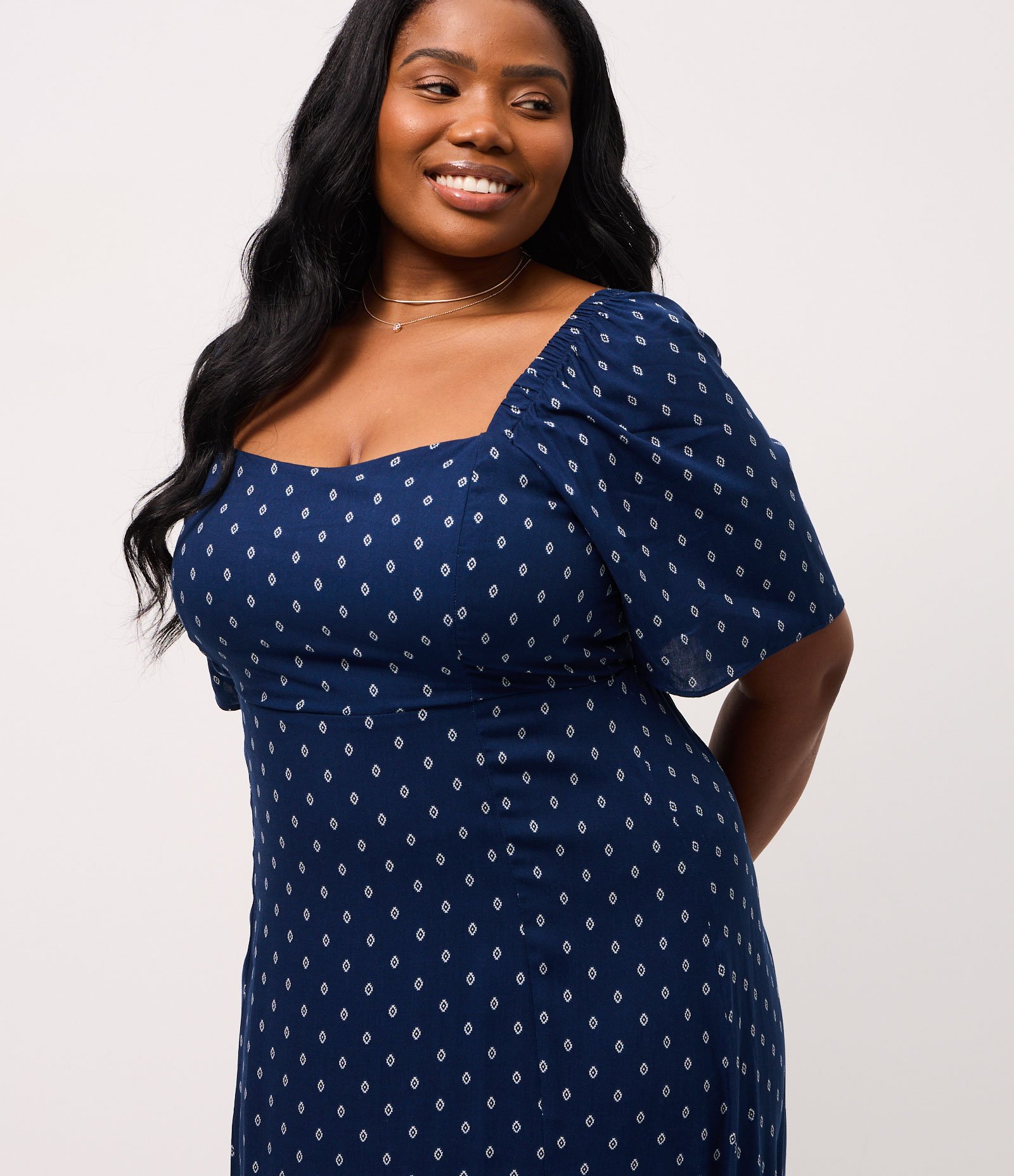 Vestido Midi em Viscose Chalis com Estampa Gravataria Curve & Plus Size Azul 2