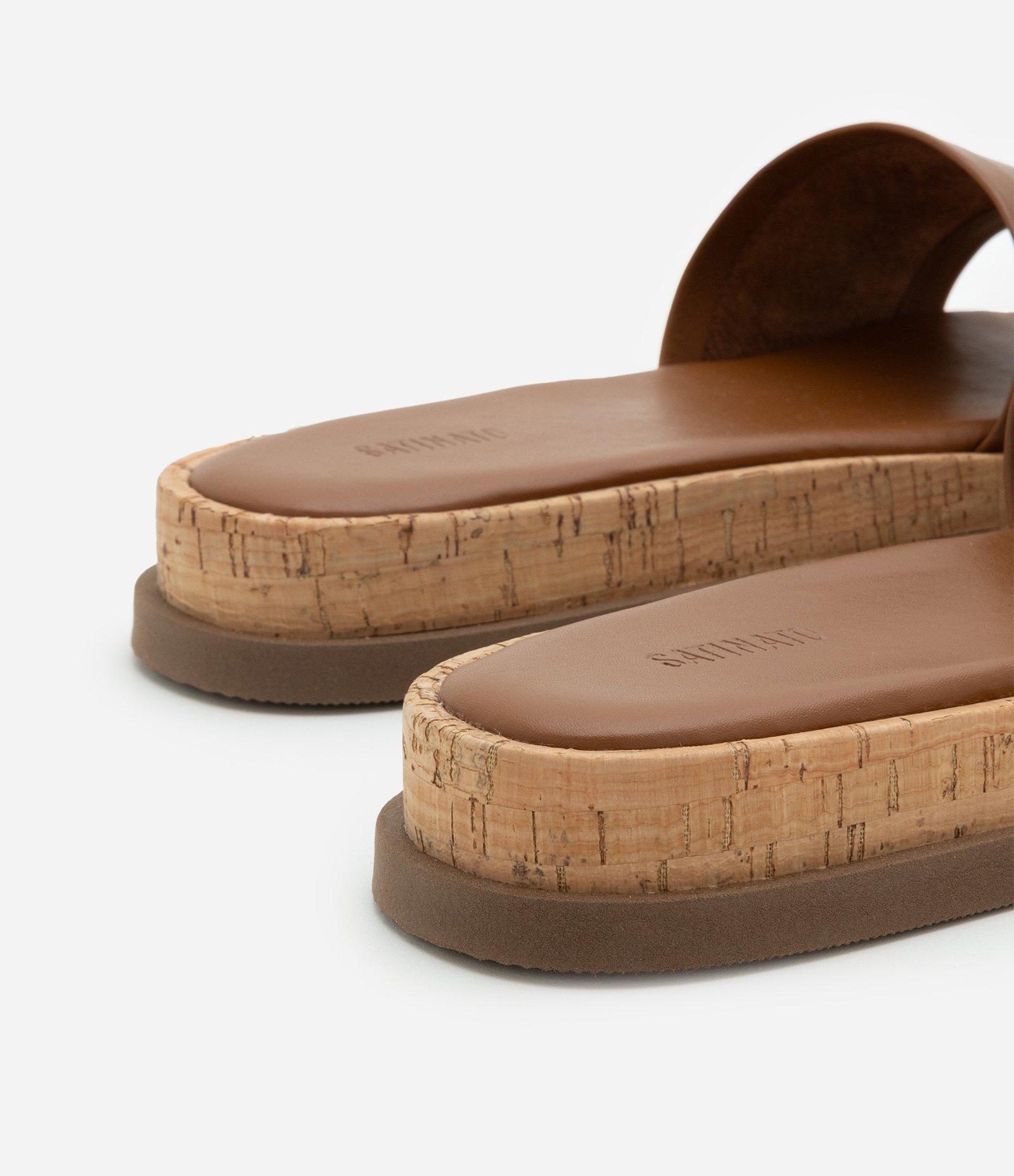 Rasteira em Couro com Sola de Cortiça Marrom 4