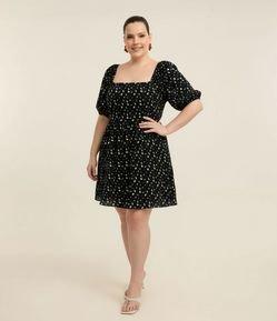 Vestido Curto em Viscose com Estampa de Limões Curve & Plus Size