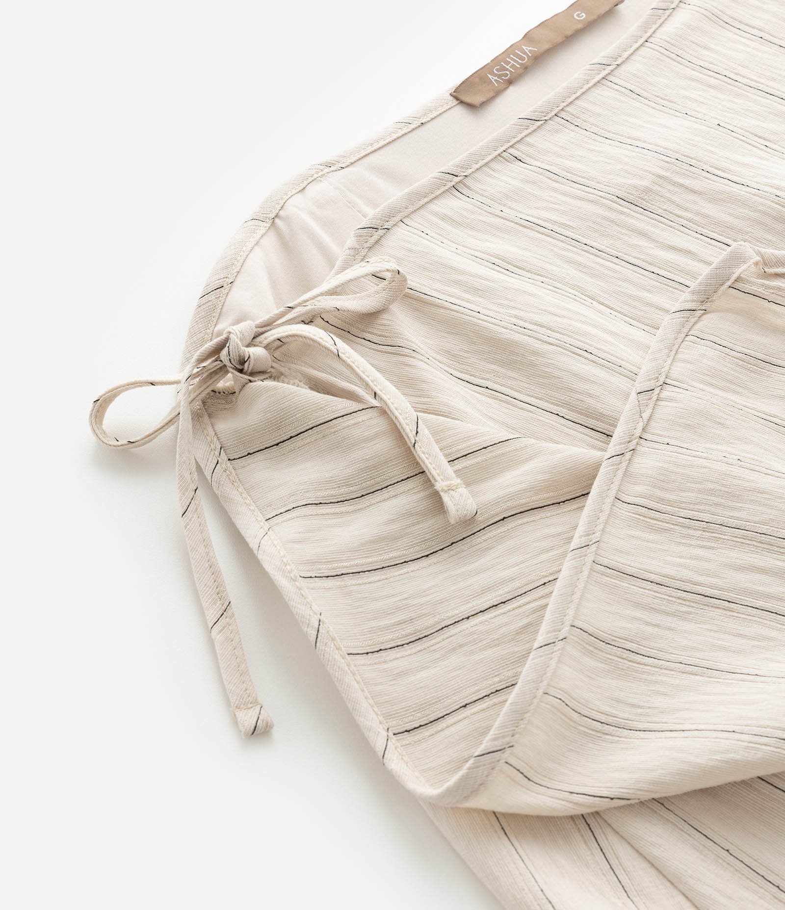 Saia Longa em Viscose com Listras e Amarração Curve & Plus Bege 4